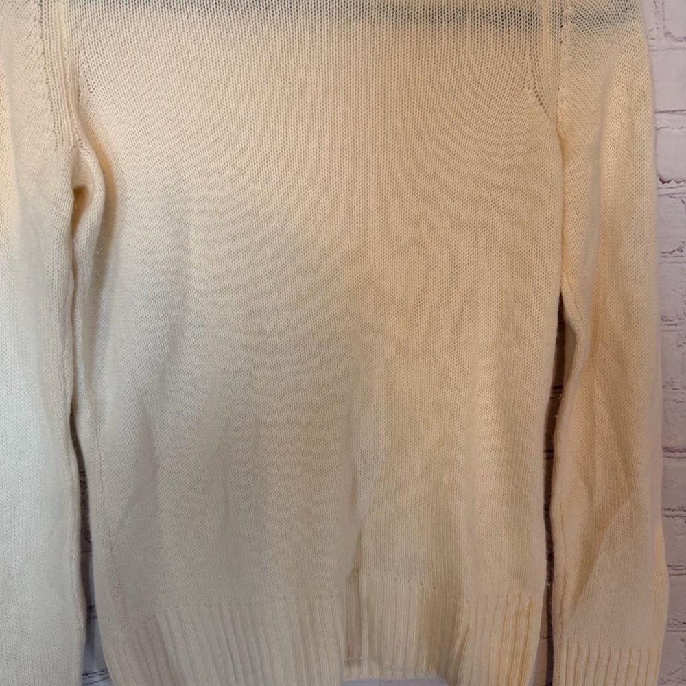 J. Crew Women's Ivory Crew Neck Sweater 100% cashmere - Picture 2 of 4